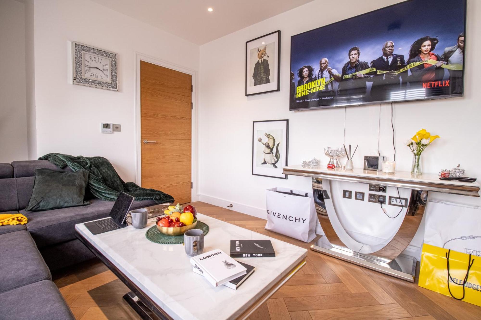 Luxurious 1-Bedroom Penthouse In Marble Arch 71 لندن المظهر الخارجي الصورة