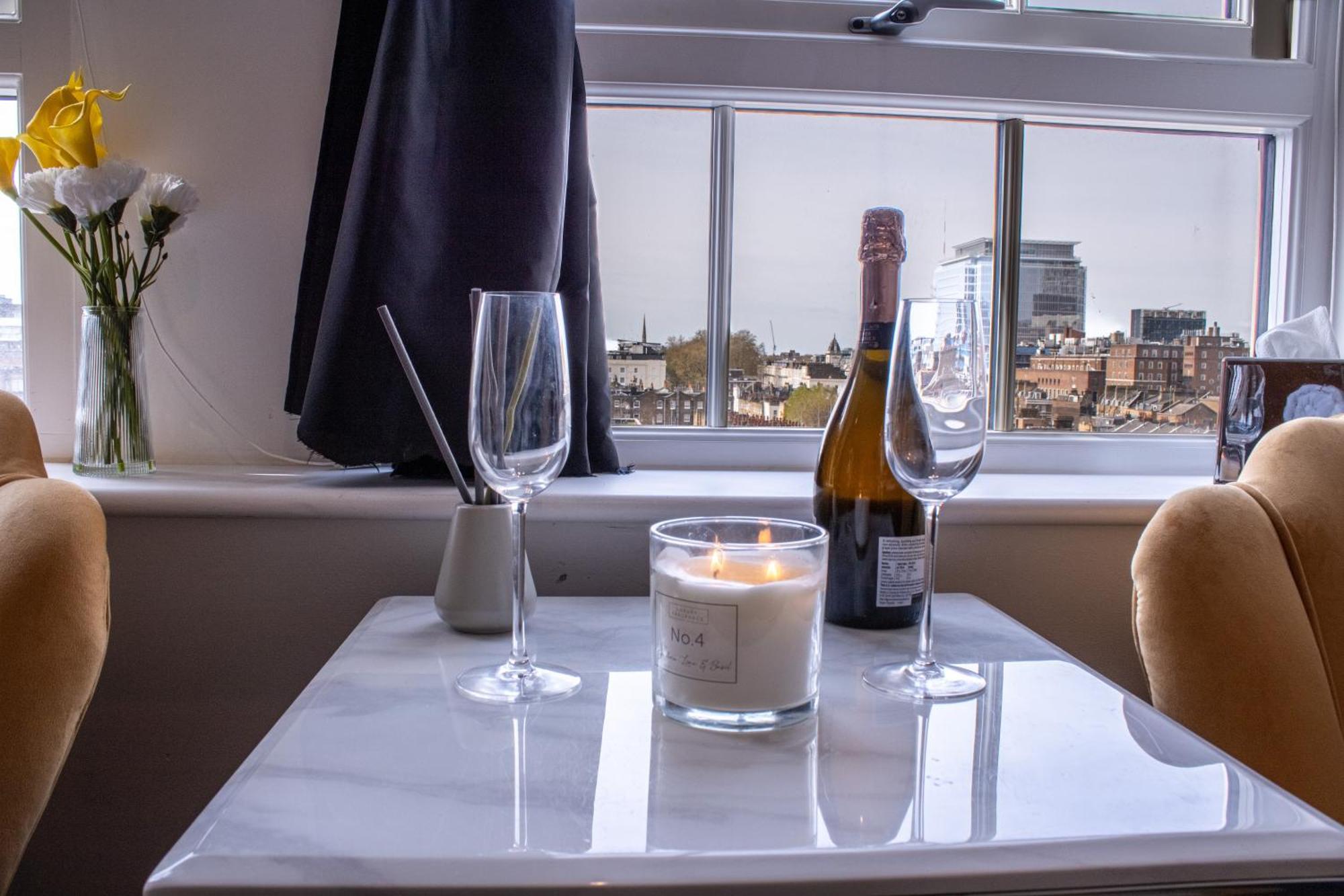 Luxurious 1-Bedroom Penthouse In Marble Arch 71 لندن المظهر الخارجي الصورة